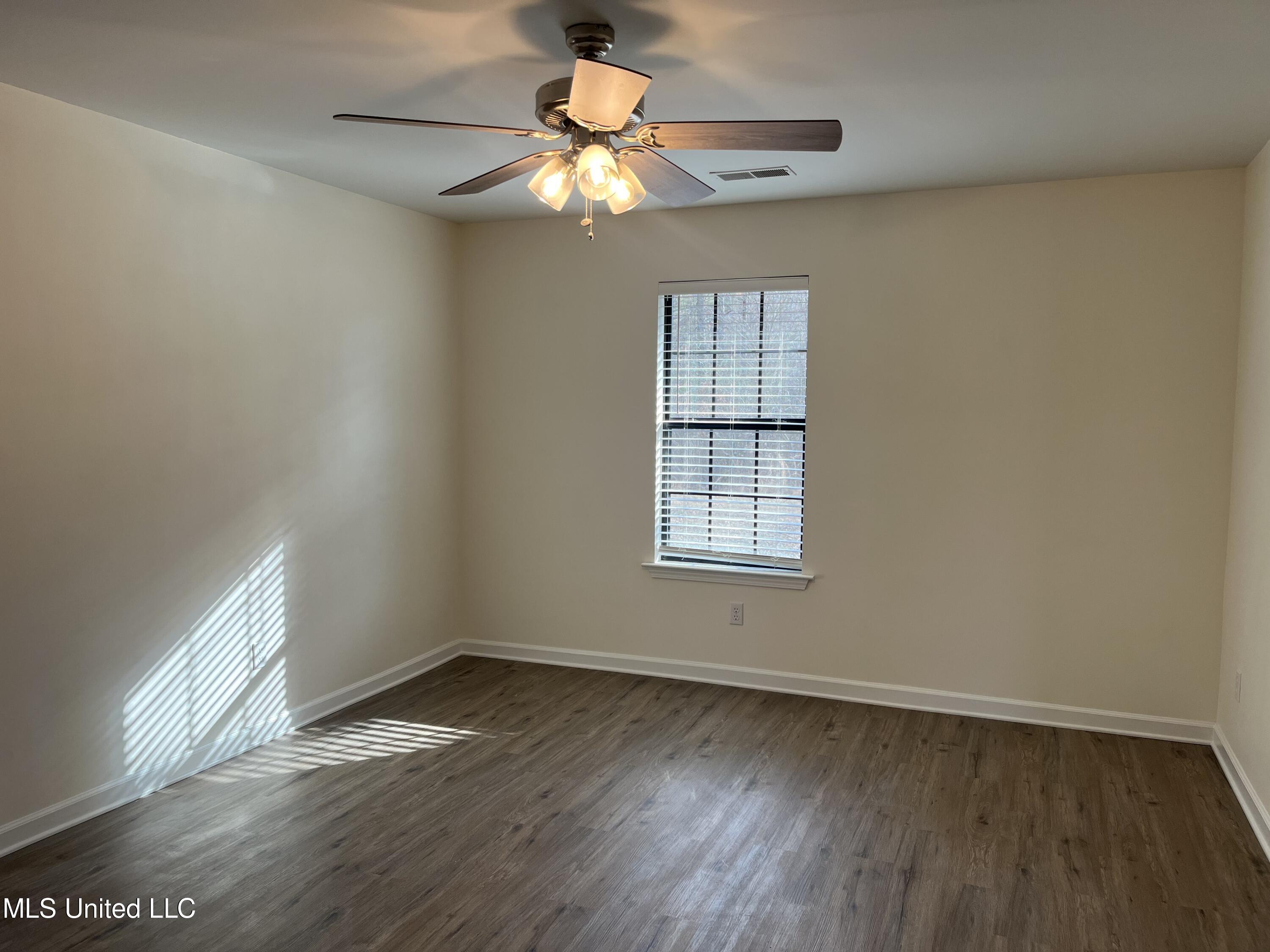 941 Mt Pleasant Road Byhalia, MS 38611 - Photo 15 of 17 IMG_4741