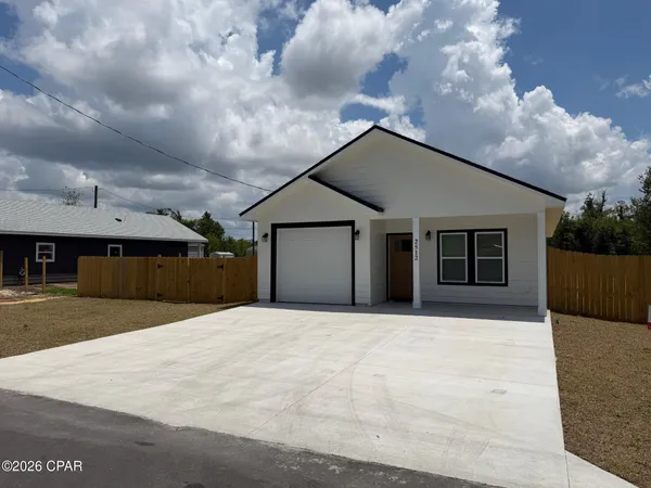 $2,295 | 2512 North Bonita Avenue, Panama City, FL 32405