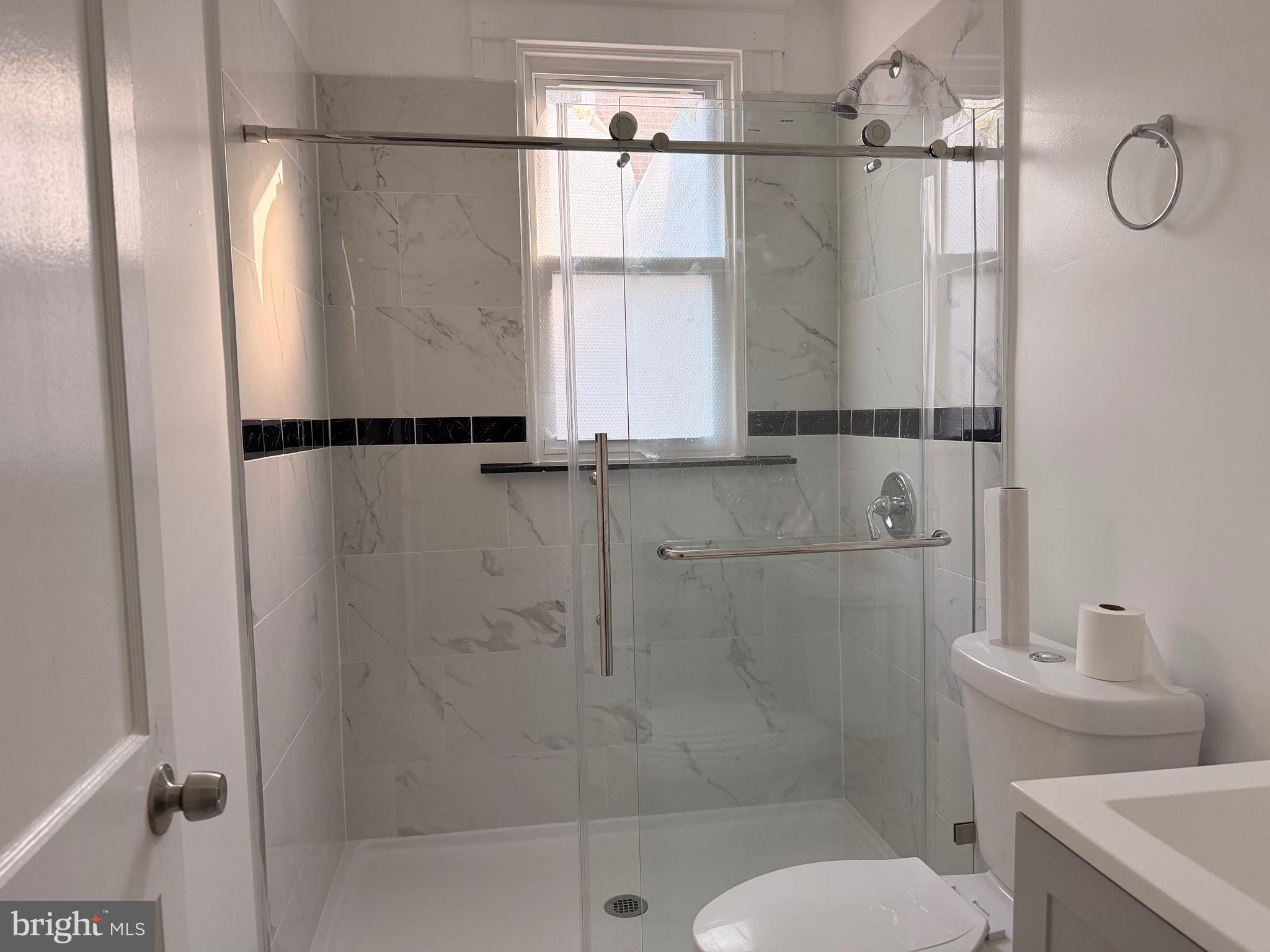 5318 Plainfield Avenue Baltimore, MD 21206 - Photo 8 of 15