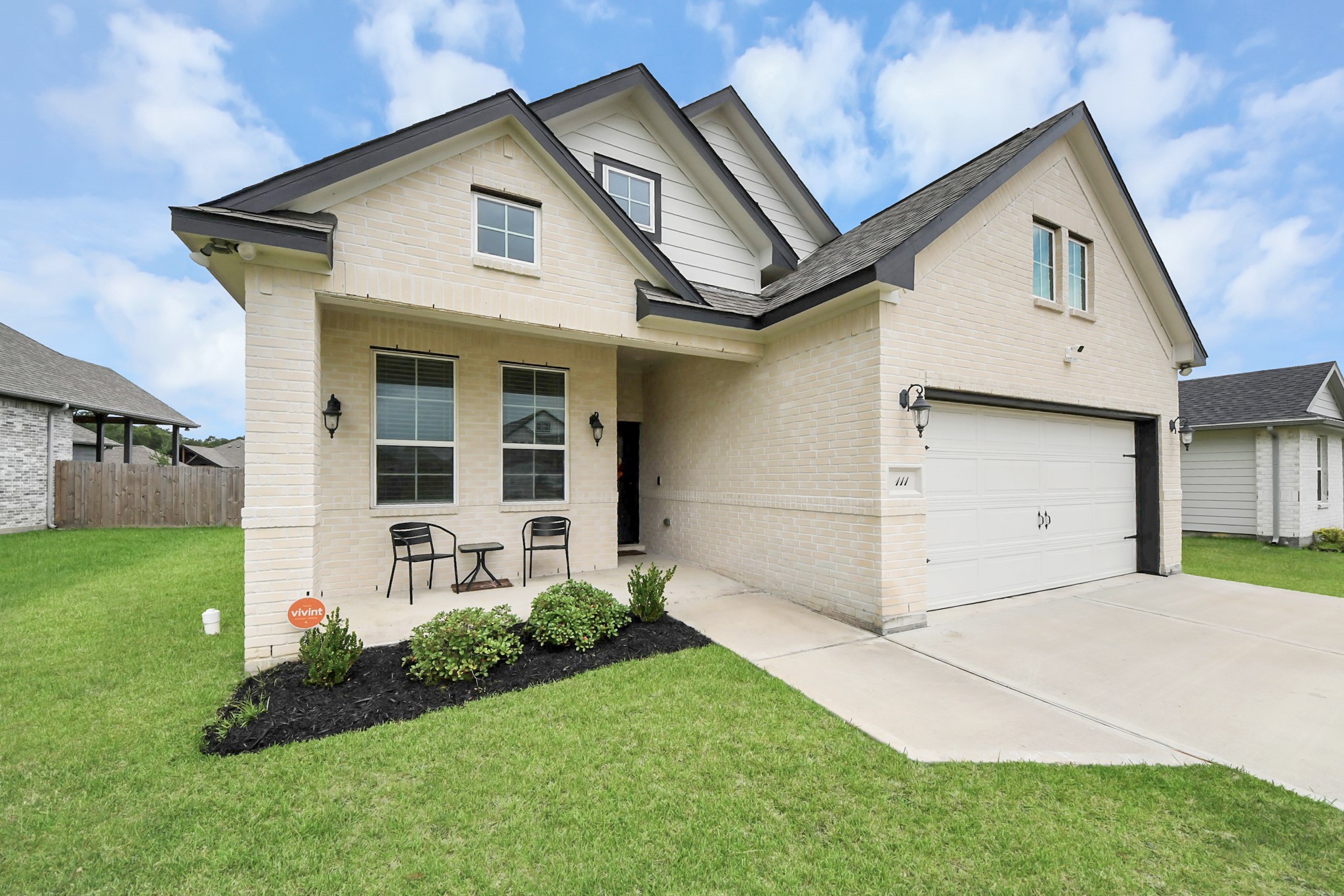 111 Alder Loop Anahuac, TX 77514 - Photo 7 of 50 Beautiful and rare brick color