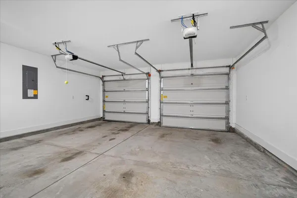 $950,000 | 546 Marsh Cv Circle, Summerville, SC 29486