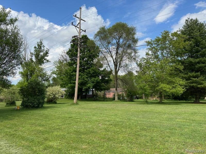 8451 Fostoria Road Fostoria, MI 48435 - Photo 3 of 24