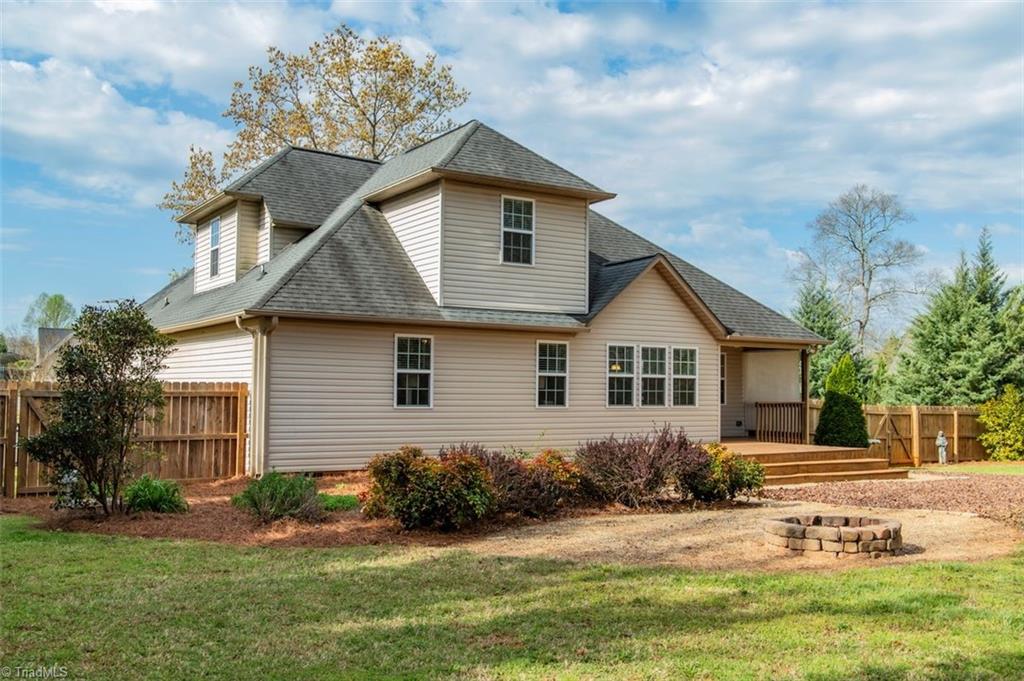 3149 Clear Ridge Drive Trinity, NC 27370 - Photo 36 of 50 Gorgeous view of the back