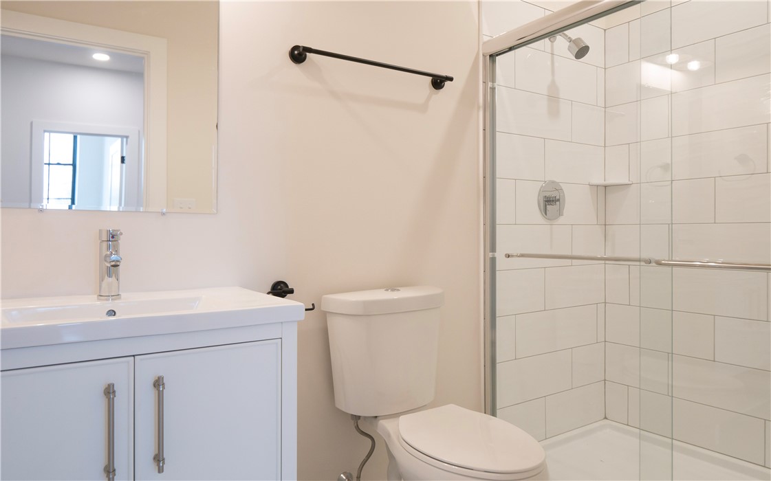 15 Cranston Avenue, Unit 22 Newport, RI 02840 - Photo 13 of 19