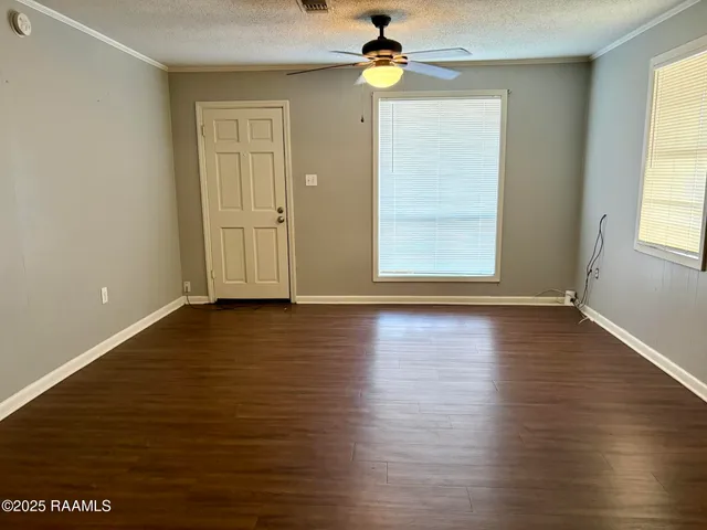 $1,400 | 118 Avondale Drive, Lafayette, LA 70506