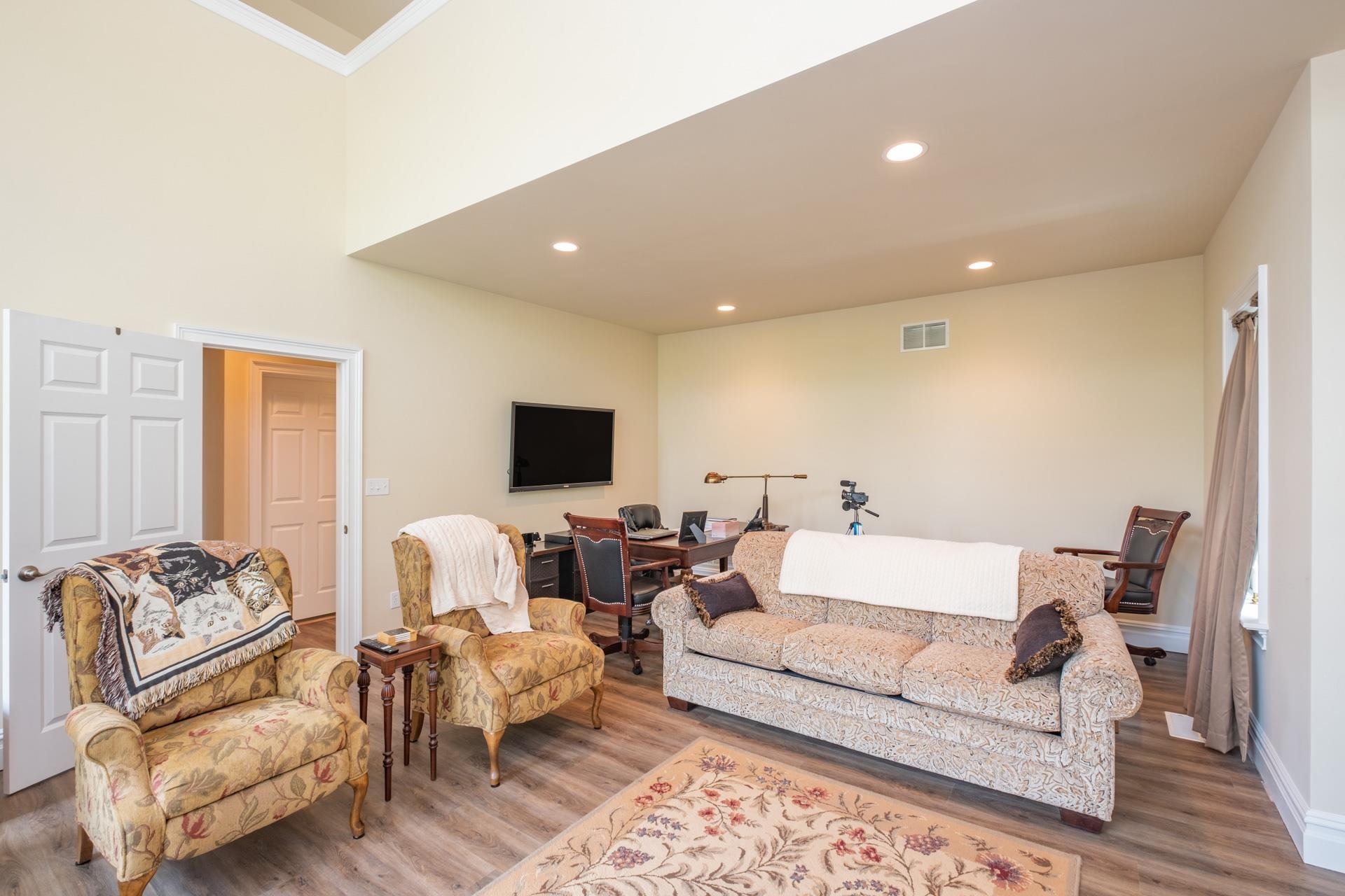 286 Riverside Drive Port Republic, NJ 08241 - Photo 15 of 50 a living room with furniture and a flat screen tv