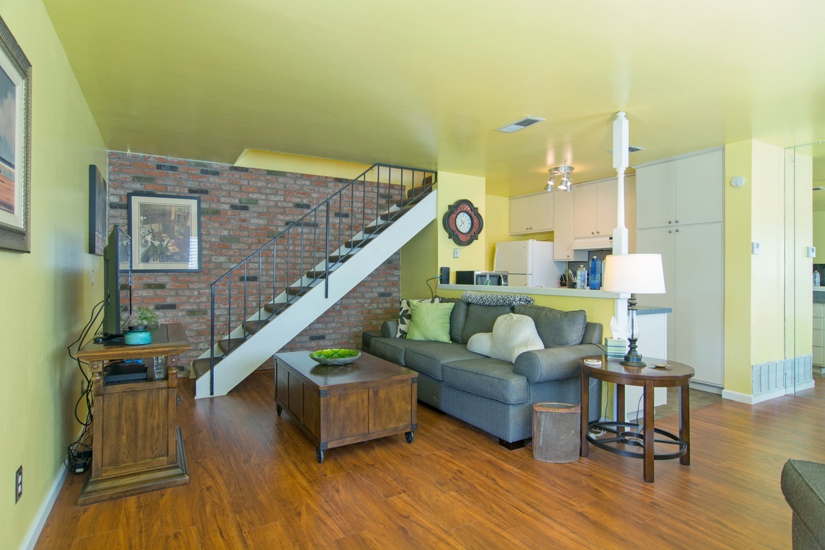 9906 Mission Vega Road, Unit 2 Santee, CA 92071 - Photo 3 of 15