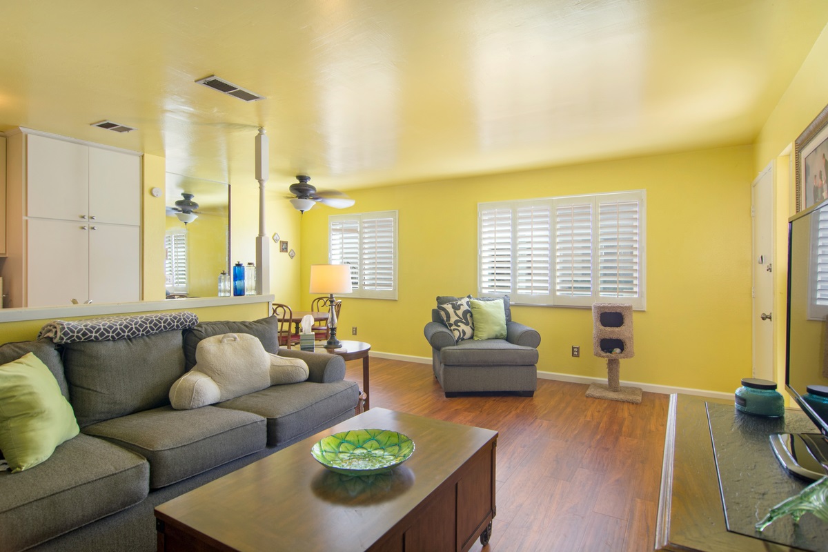 9906 Mission Vega Road, Unit 2 Santee, CA 92071 - Photo 4 of 15