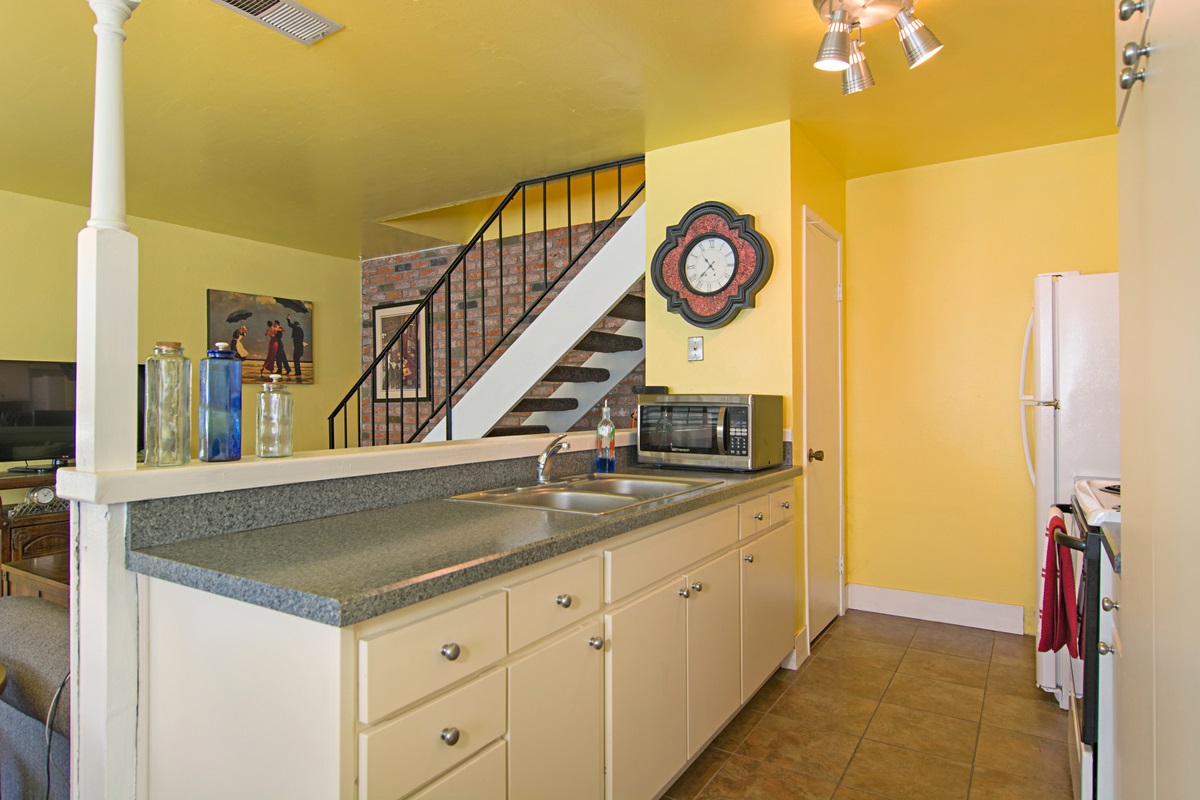 9906 Mission Vega Road, Unit 2 Santee, CA 92071 - Photo 6 of 15