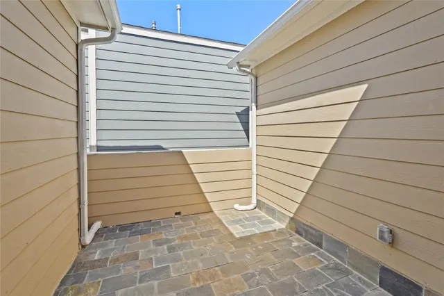 $2,245 | 2116 Bidwell Drive, Houston, TX 77018