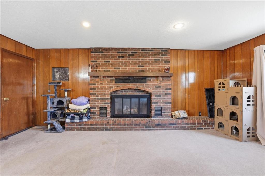 1302 North Whitney Road Independence, MO 64056 - Photo 5 of 43