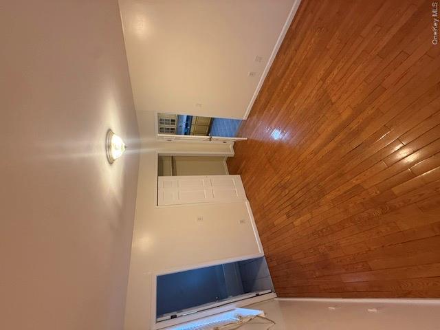 253-22 147th Road, Unit 1 Queens, NY 11422 - Photo 8 of 10