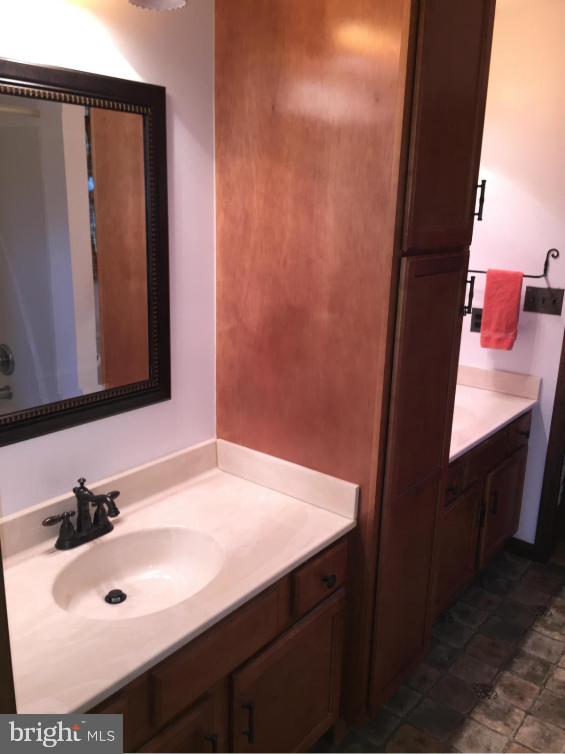 13402 Rhodes Court Clear Spring, MD 21722 - Photo 17 of 30 Bath