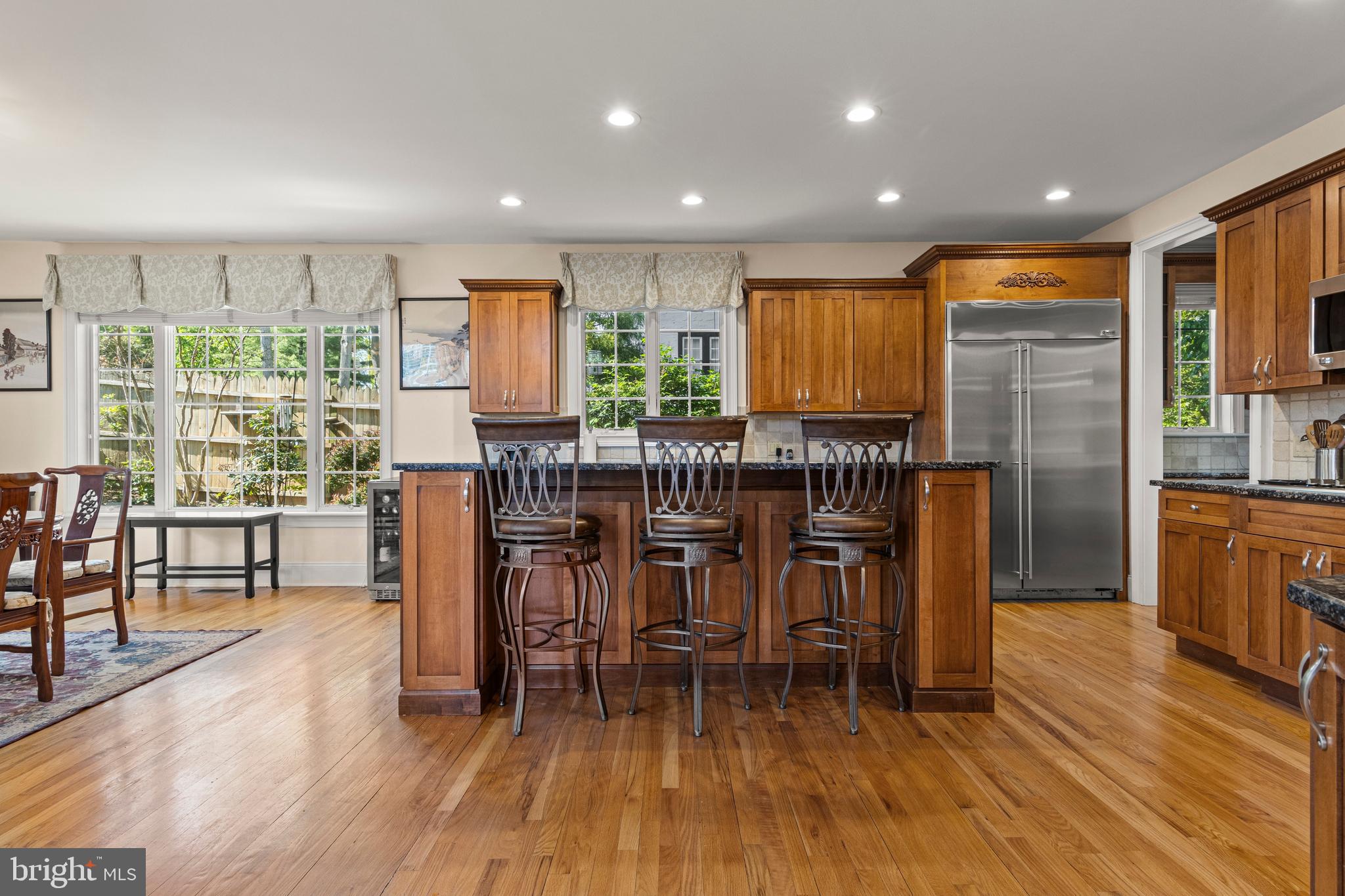 616 Brookside Avenue Wayne, PA 19087 - Photo 18 of 76 island seating for 3
