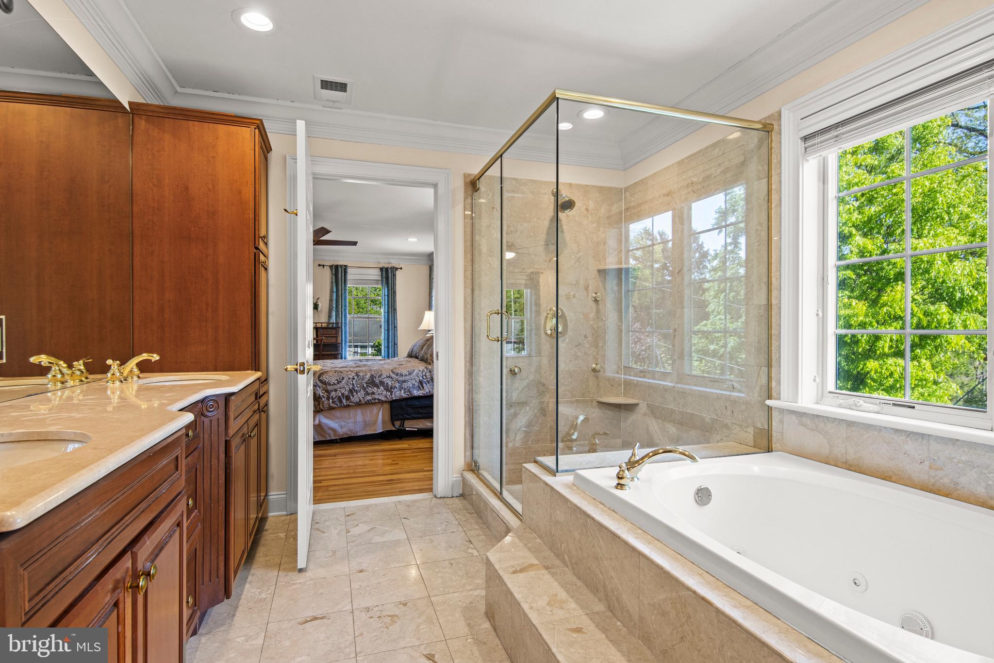 616 Brookside Avenue Wayne, PA 19087 - Photo 37 of 76 primary ensuite bath