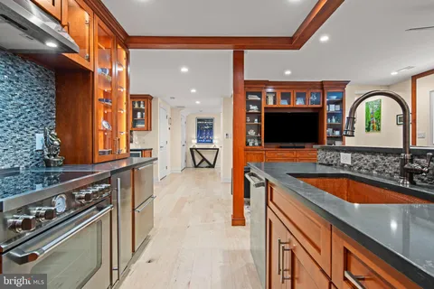 $2,300,000 | 616 Brookside Avenue, Wayne, PA 19087