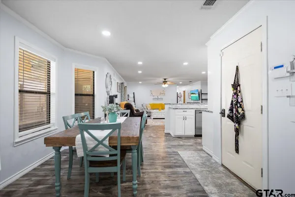 $339,900 | 107 Galloway Avenue, Naples, TX 75568