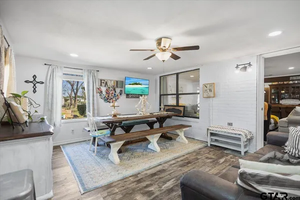 $339,900 | 107 Galloway Avenue, Naples, TX 75568