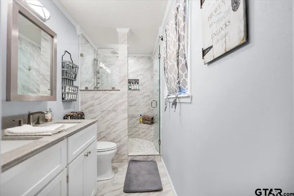 $339,900 | 107 Galloway Avenue, Naples, TX 75568