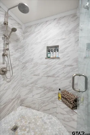 $339,900 | 107 Galloway Avenue, Naples, TX 75568