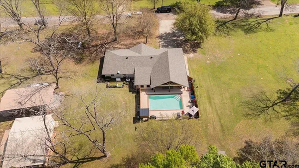 $339,900 | 107 Galloway Avenue, Naples, TX 75568