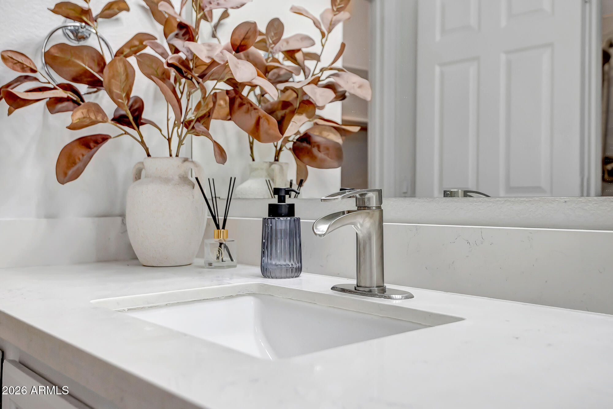 1445 East Broadway Road, Unit 208 Tempe, AZ 85282 - Photo 20 of 29 a bathroom with a sink and mirror