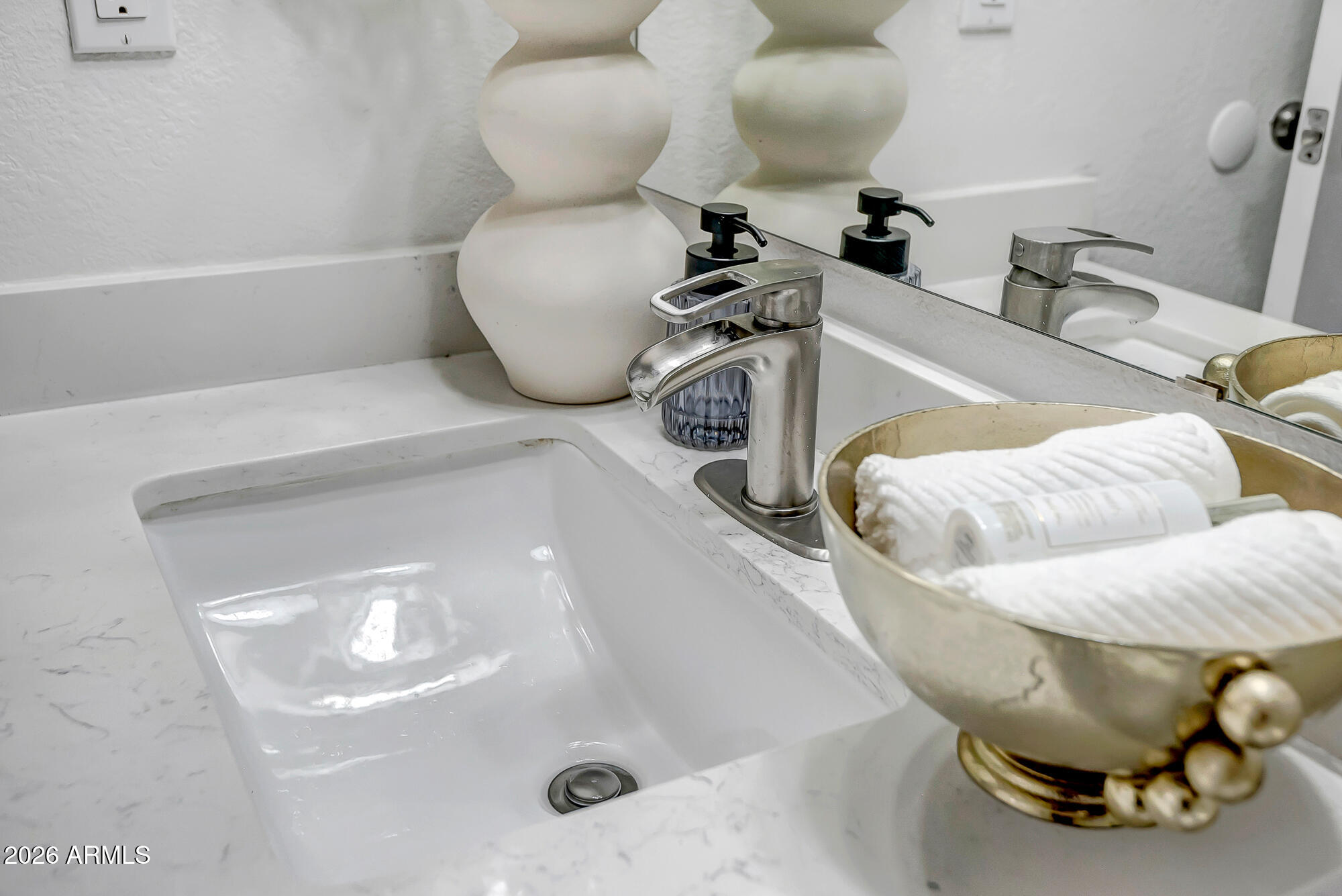 1445 East Broadway Road, Unit 208 Tempe, AZ 85282 - Photo 26 of 29 a bathroom with a sink