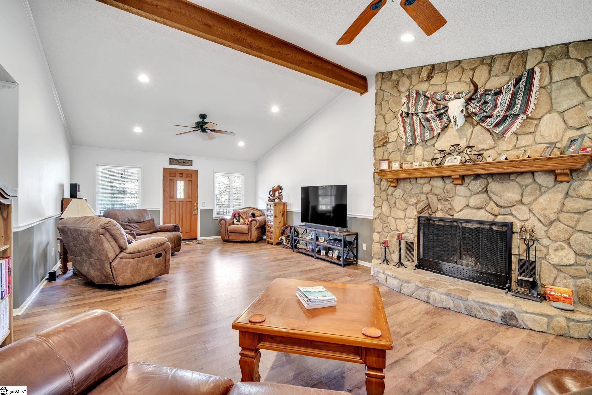 827 Meece Mill Road Pickens, SC 29671 - Photo 4 of 24