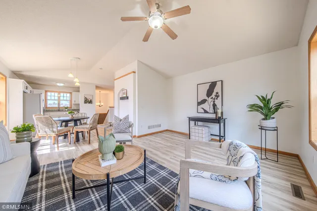 $305,000 | 1002 Pleasant View Court Northwest, Isanti, MN 55040