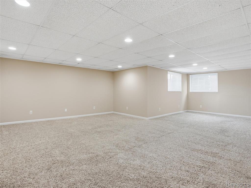 436 Wedington Court Rochester, MI 48307 - Photo 46 of 64 Gallery Image 46