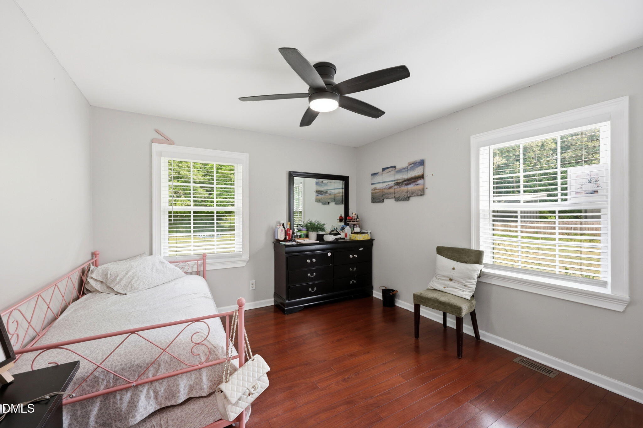 6427 Johnson Pond Road Fuquay-Varina, NC 27526 - Photo 16 of 31 30-web-or-mls-IMG_9943