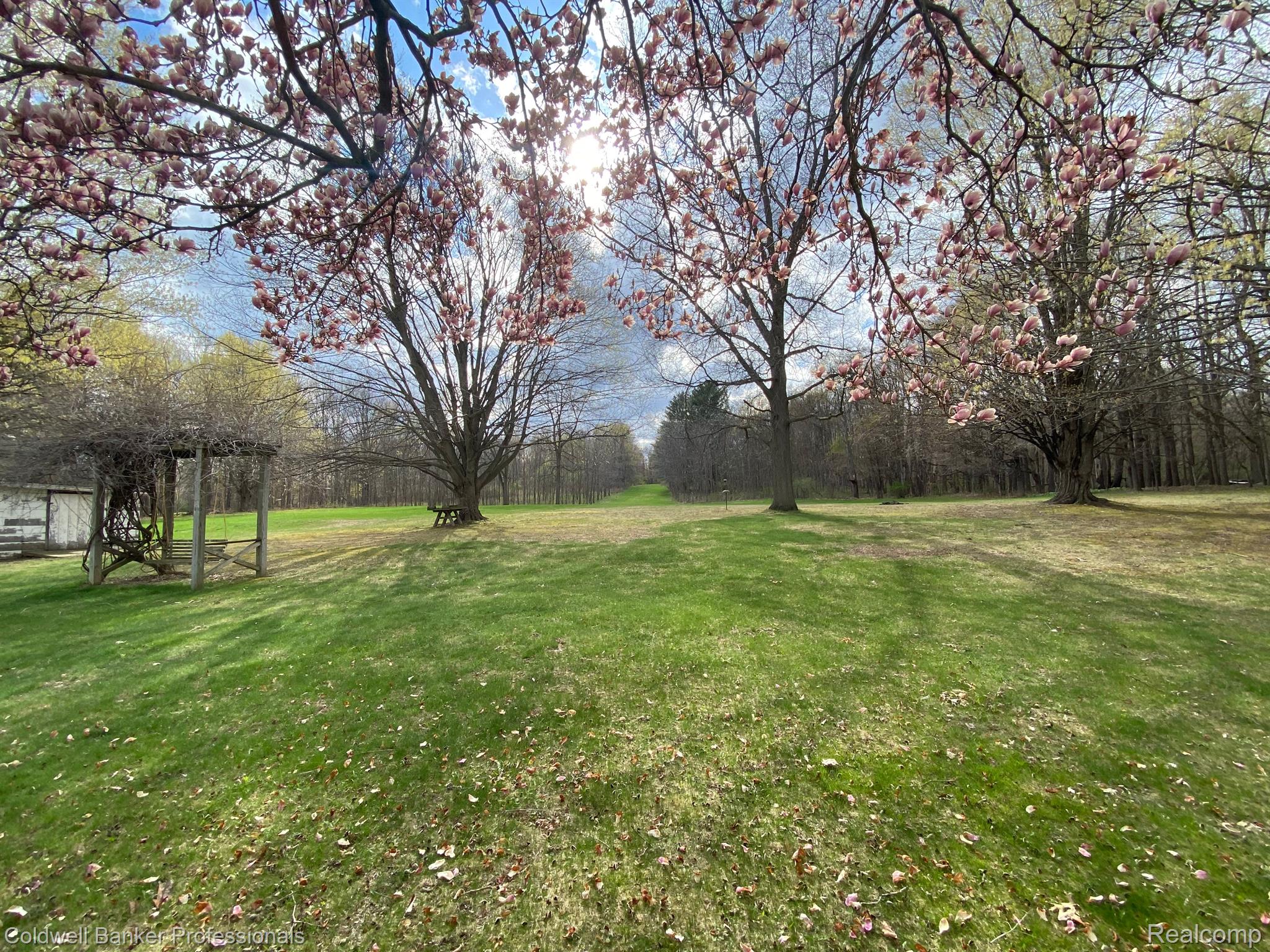 2735 Millville Road Lapeer, MI 48446 - Photo 17 of 33 Gallery Image 17