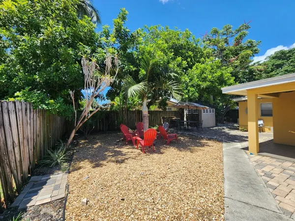 $1,500 | 2036 Northeast 26th Street, Unit 1, Wilton Manors, FL 33305