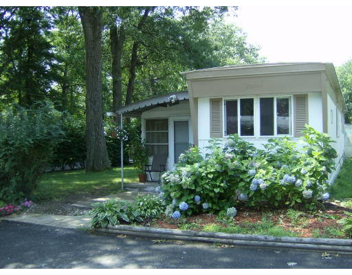 90 Better Way Springfield, MA 01119 - Photo 1 of 1 Gallery Image 1