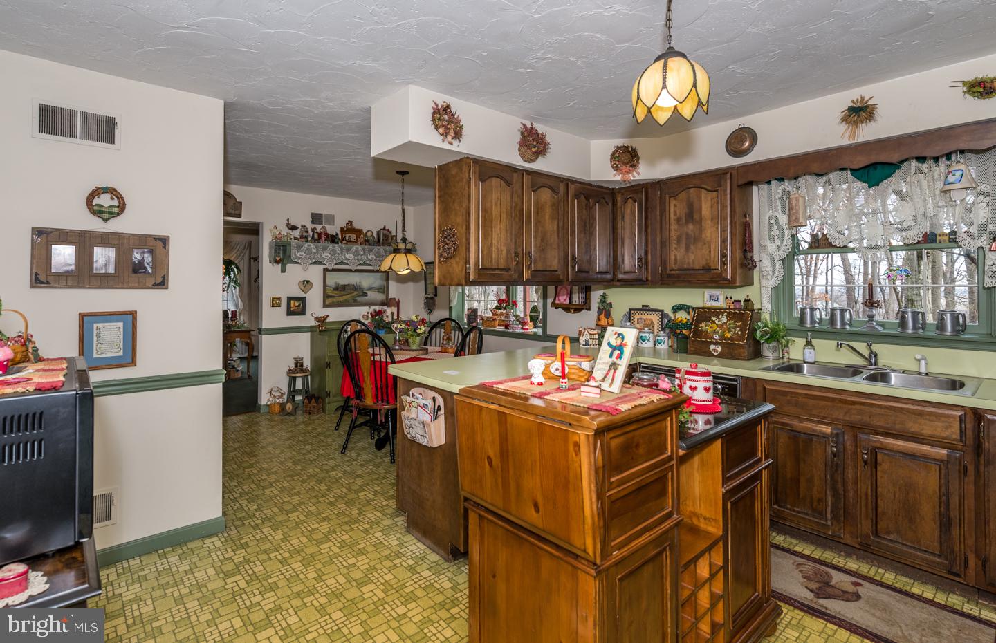 155 Greenwood Road Spring Grove, PA 17362 - Photo 11 of 27