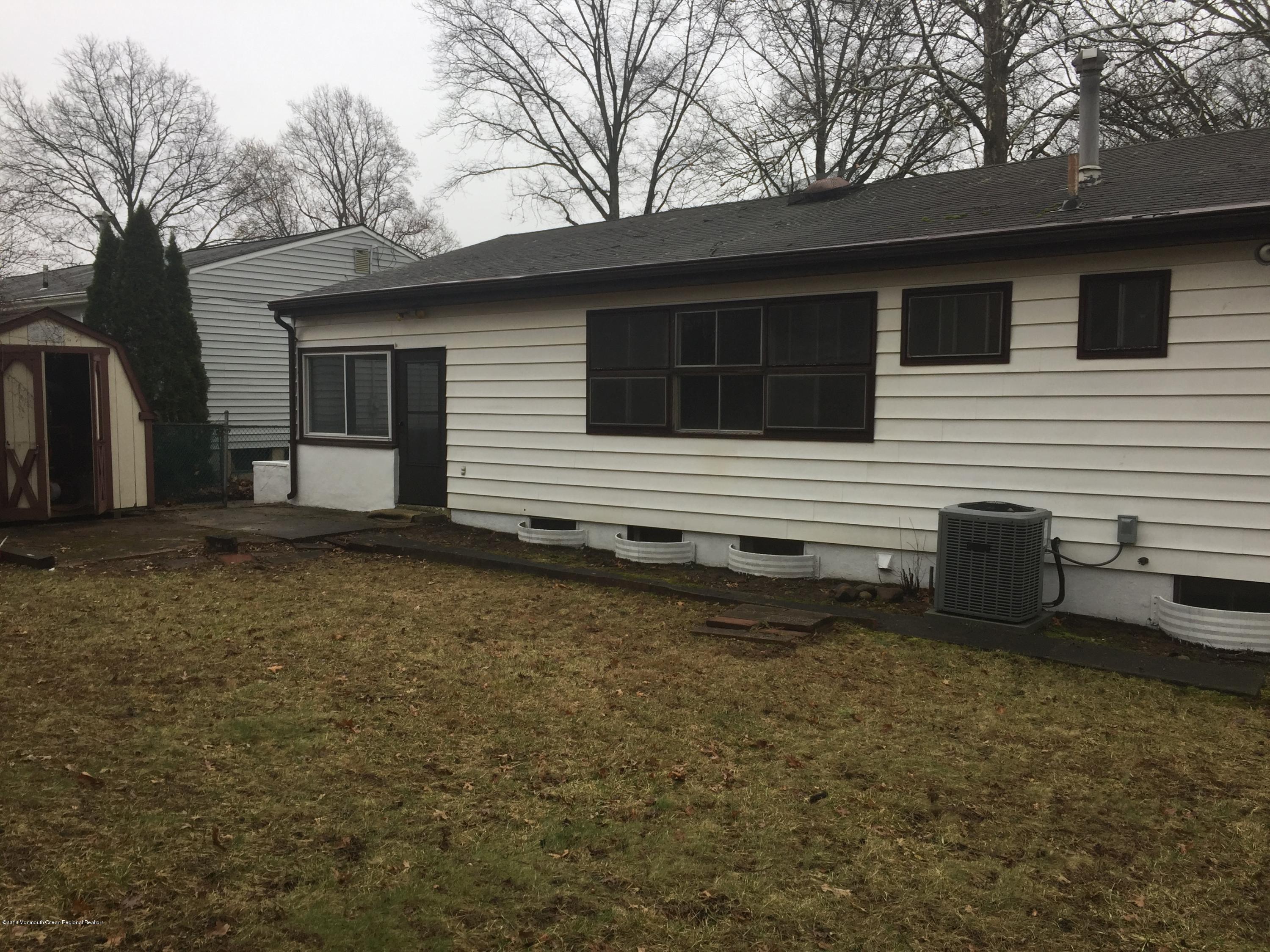 21 Fordham Road Parlin, NJ 08859 - Photo 3 of 8 back