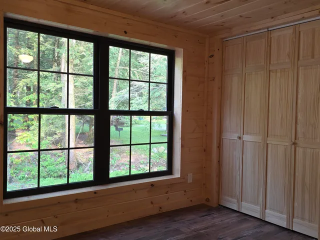 $399,000 | 85 Hunt Lake Road, Corinth, NY 12822