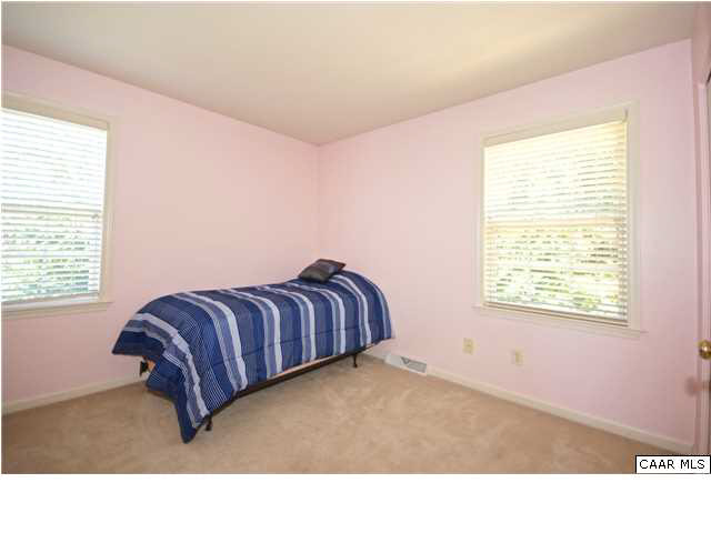 838 Swan Ridge Road Charlottesville, VA 22903 - Photo 15 of 28 Bedroom 2