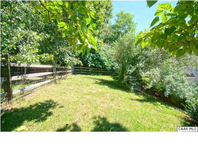 838 Swan Ridge Road Charlottesville, VA 22903 - Photo 22 of 28 Gallery Image 22