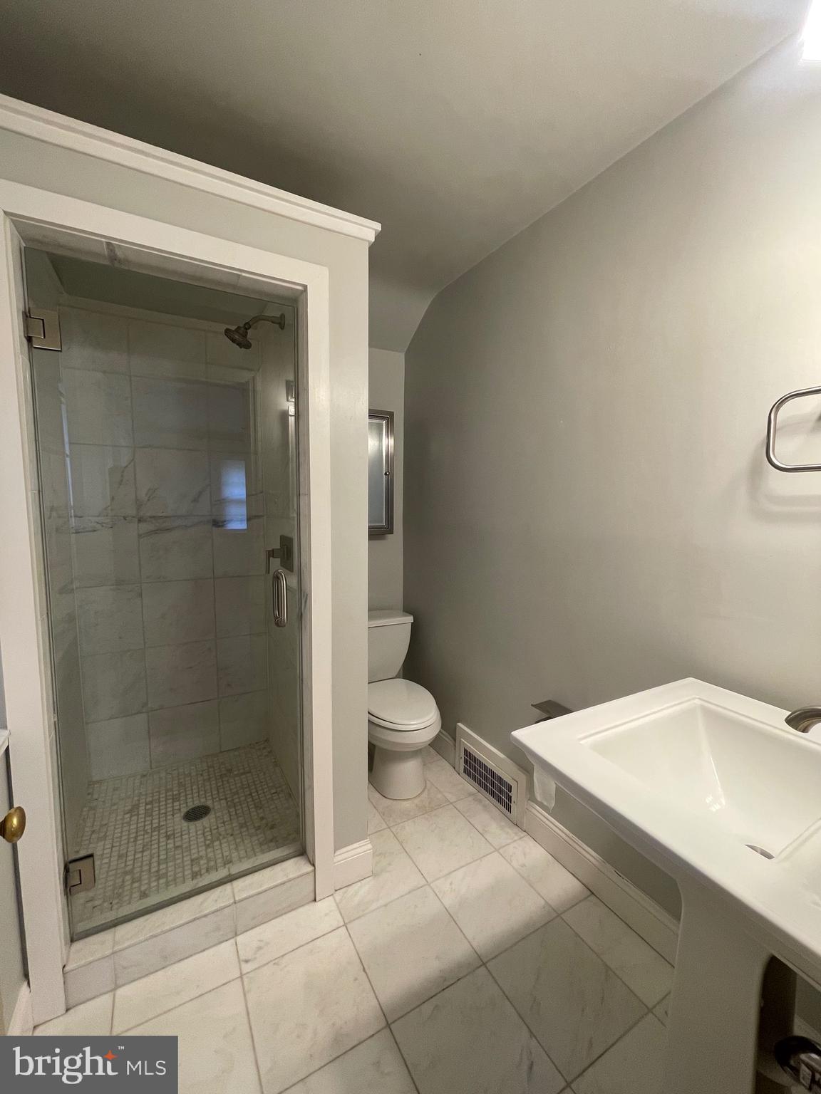 510 Monroe Road Merion Station, PA 19066 - Photo 16 of 27 Ensuite Bath in Main Bedroom
