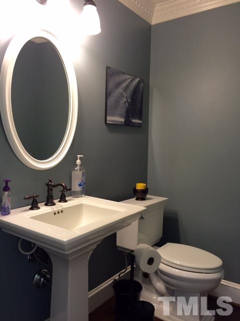 925 Bennington Drive Raleigh, NC 27615 - Photo 10 of 25