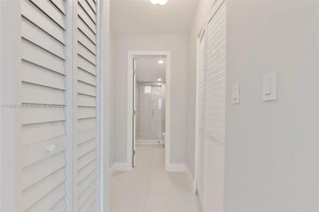 $3,350 | 1665 Bay Road, Unit 522, Miami Beach, FL 33139