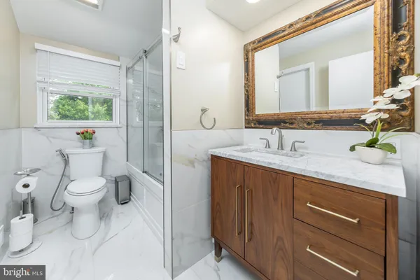 $575,000 | 42 Regent Road, Cherry Hill, NJ 08003