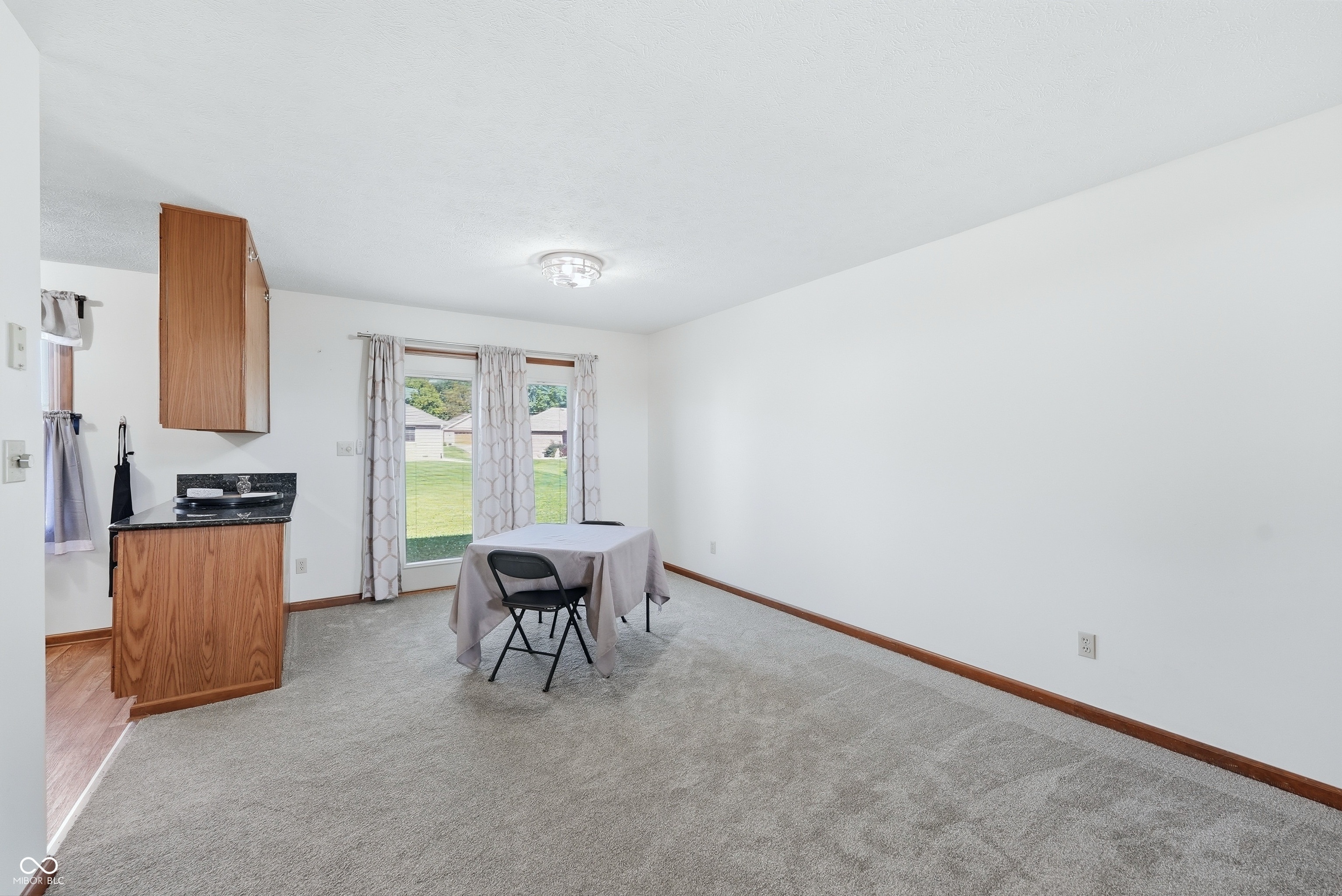 8749 Carriage Lane Pendleton, IN 46064 - Photo 11 of 44