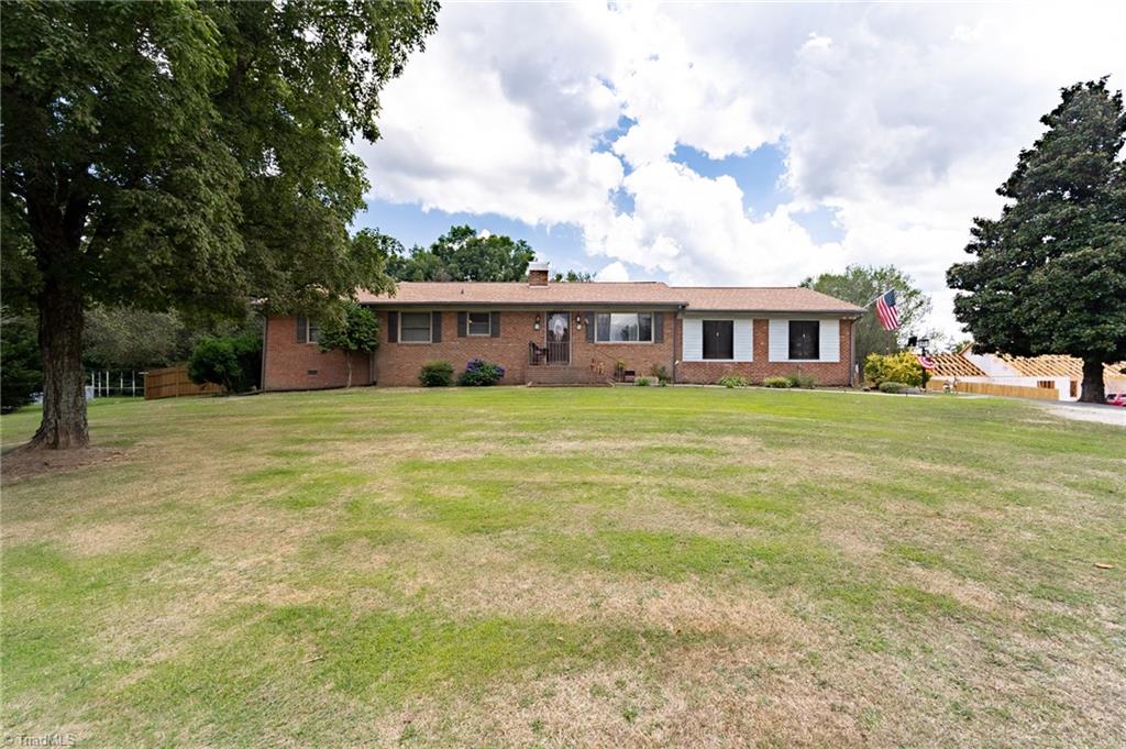 6541 Turnpike Road Archdale, NC 27263 - Photo 1 of 37