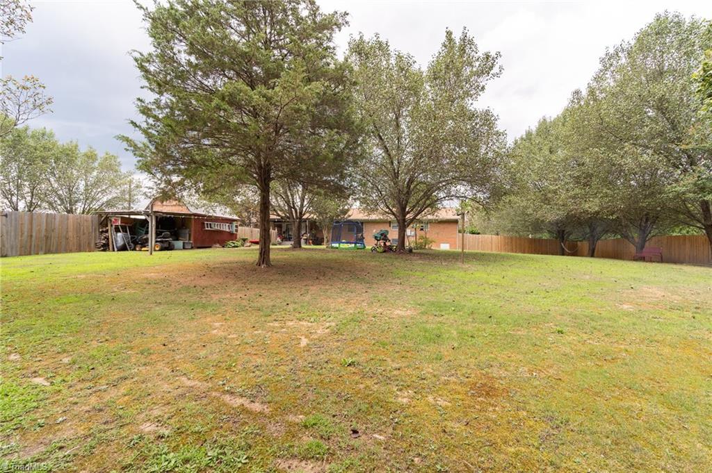 6541 Turnpike Road Archdale, NC 27263 - Photo 9 of 37