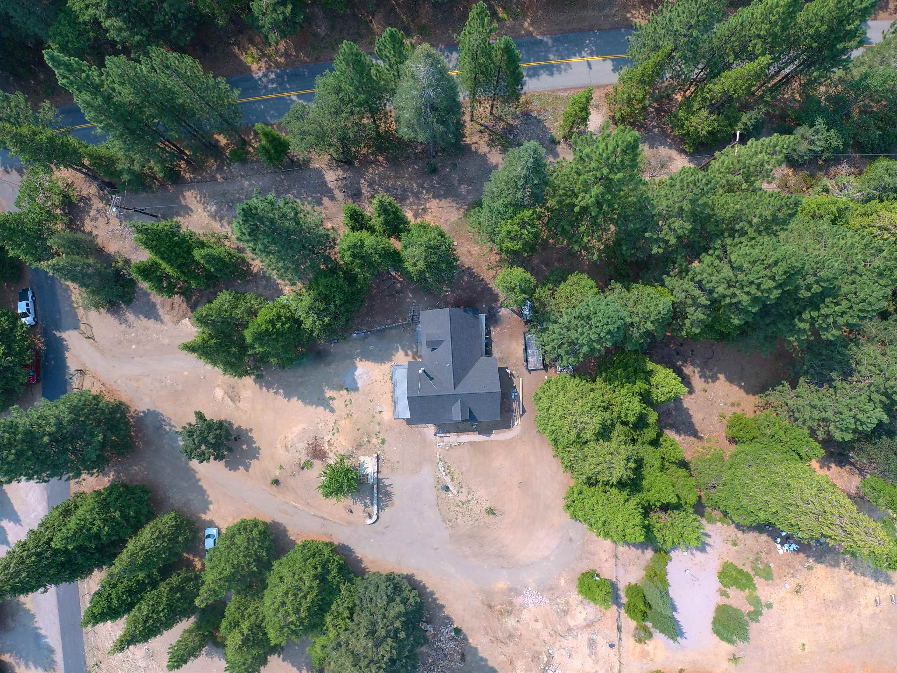 1635 Deetz Road Mount Shasta, CA 96067 - Photo 3 of 24 Gallery Image 3