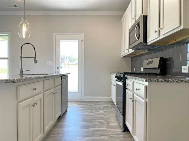 $2,400 | 4607 Silver Oak Drive, Gainesville, GA 30504