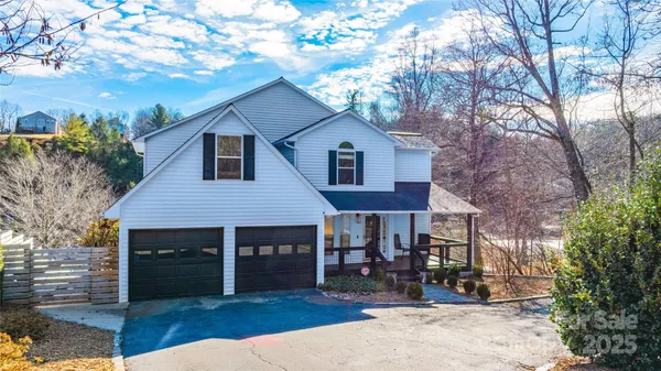 $1,060,000 | 968 Plantation Drive, Marion, NC 28752