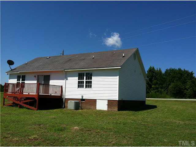 1206 Hood Farm Road Clayton, NC 27520 - Photo 17 of 18 Photo 17